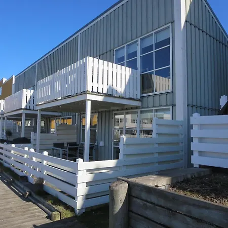 Beautiful House In Oer Maritime Village
